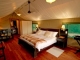 stanleys-tent-bedroom